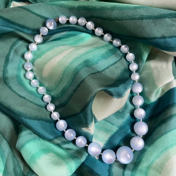 Blue Lucite Moonglow Mid-Century Necklace and Earrings - Picture 3 of 4